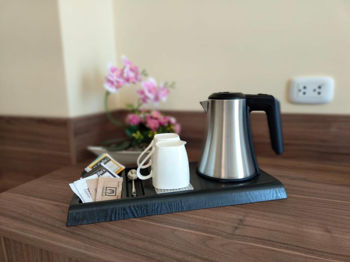 Sm Hotel Plus リマ エクステリア 写真