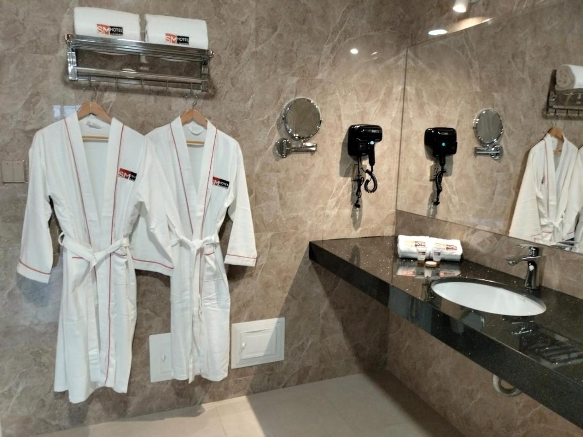 Sm Hotel Plus リマ エクステリア 写真