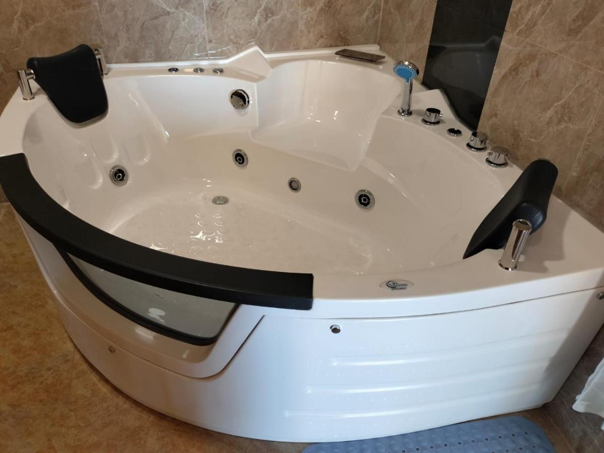 Sm Hotel Plus リマ エクステリア 写真